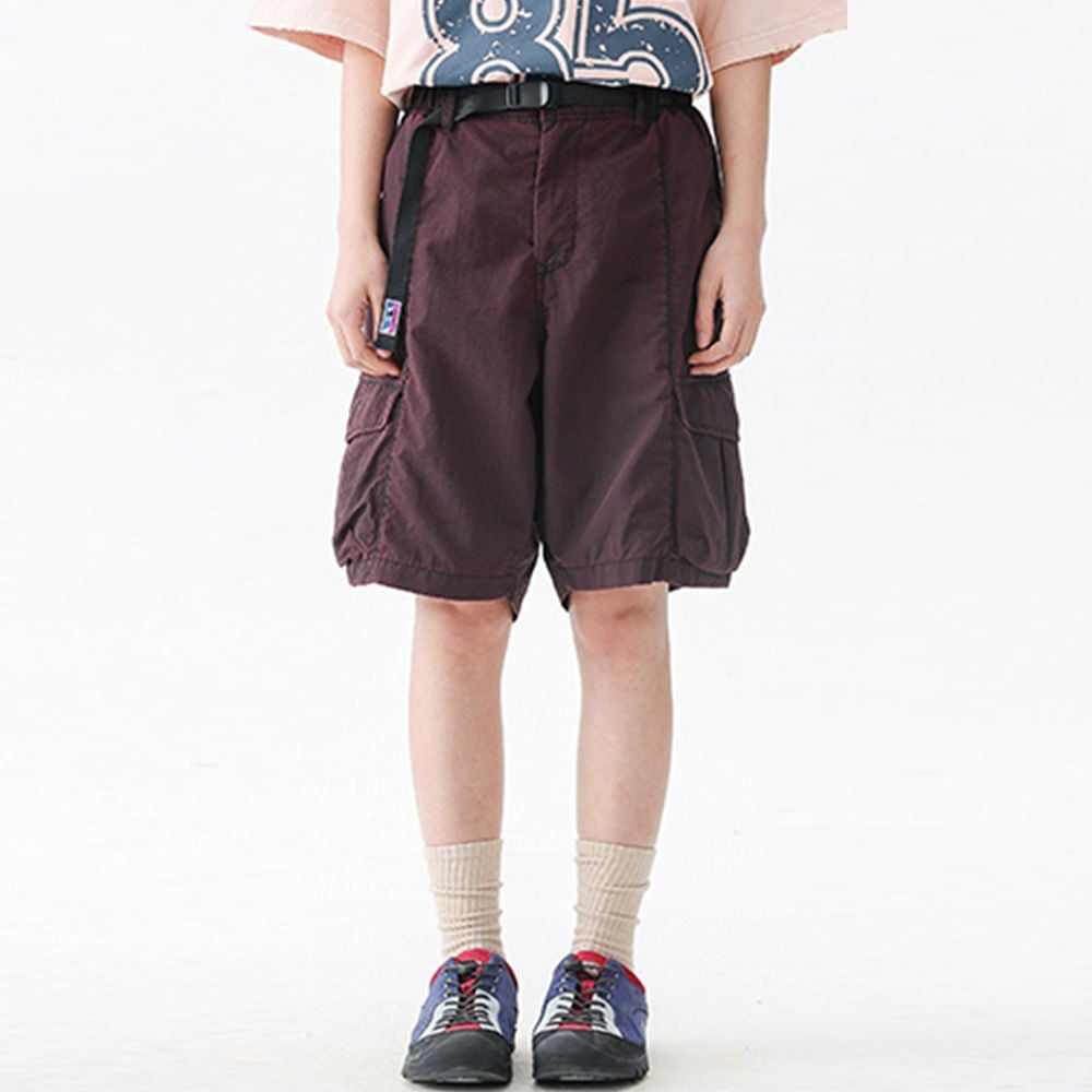Men's summer loose casual cargo shorts with matching belt and big pockets