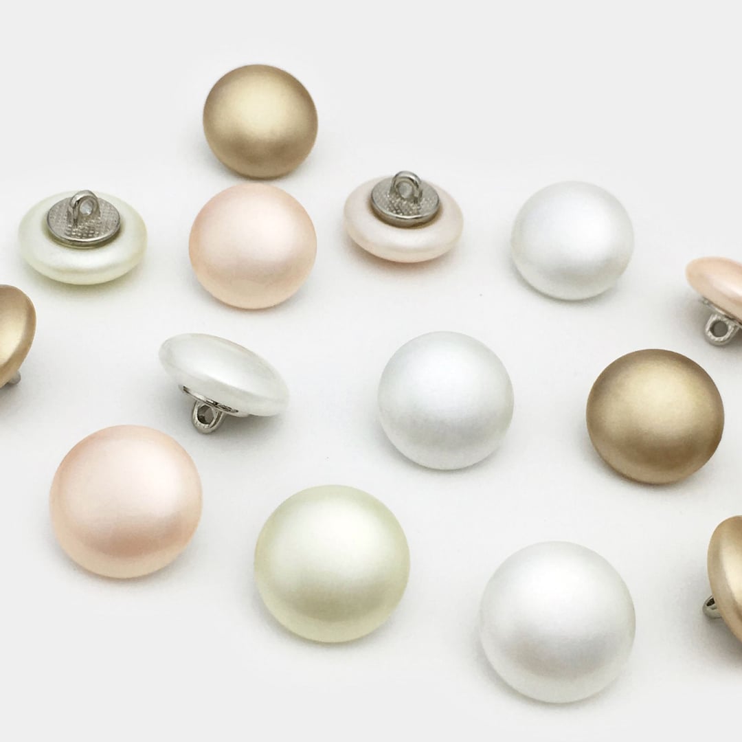 Pearl Buttons, Metal Base | Socialite Fashion