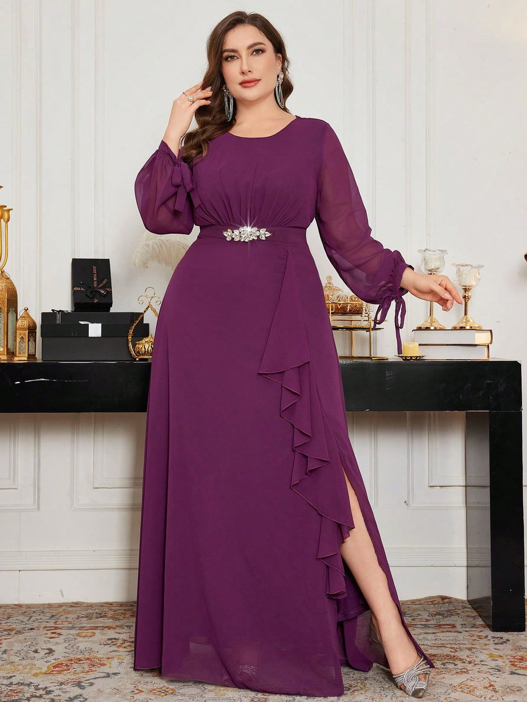 Plus Size Evening Dress, Round Neck, Long Sleeve, Side Slit, Sequin Elegant Design