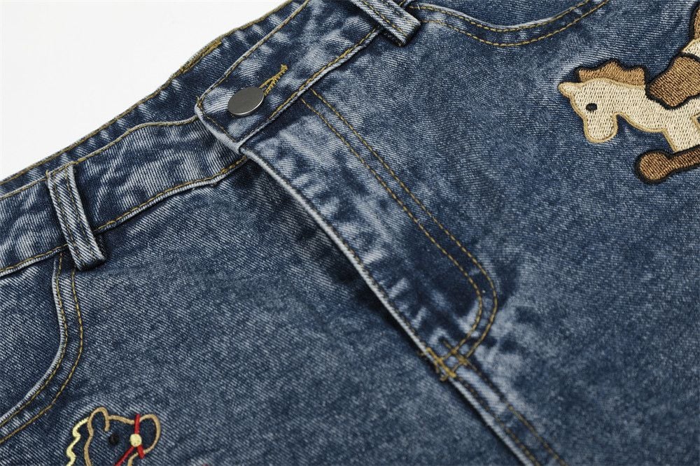 Men’s American Vintage Cartoon Carousel Horse Embroidered Denim 3/4 Shorts, Washed Distressed Cargo Loose Wide‑Leg Straight Pants