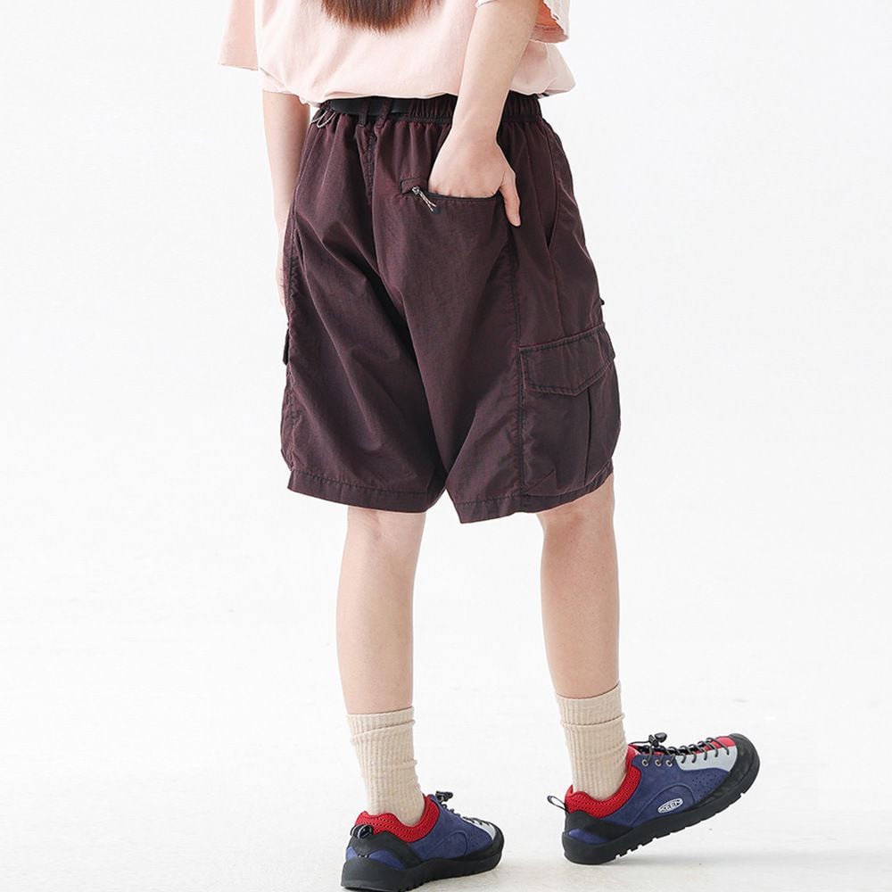 Men's summer loose casual cargo shorts with matching belt and big pockets