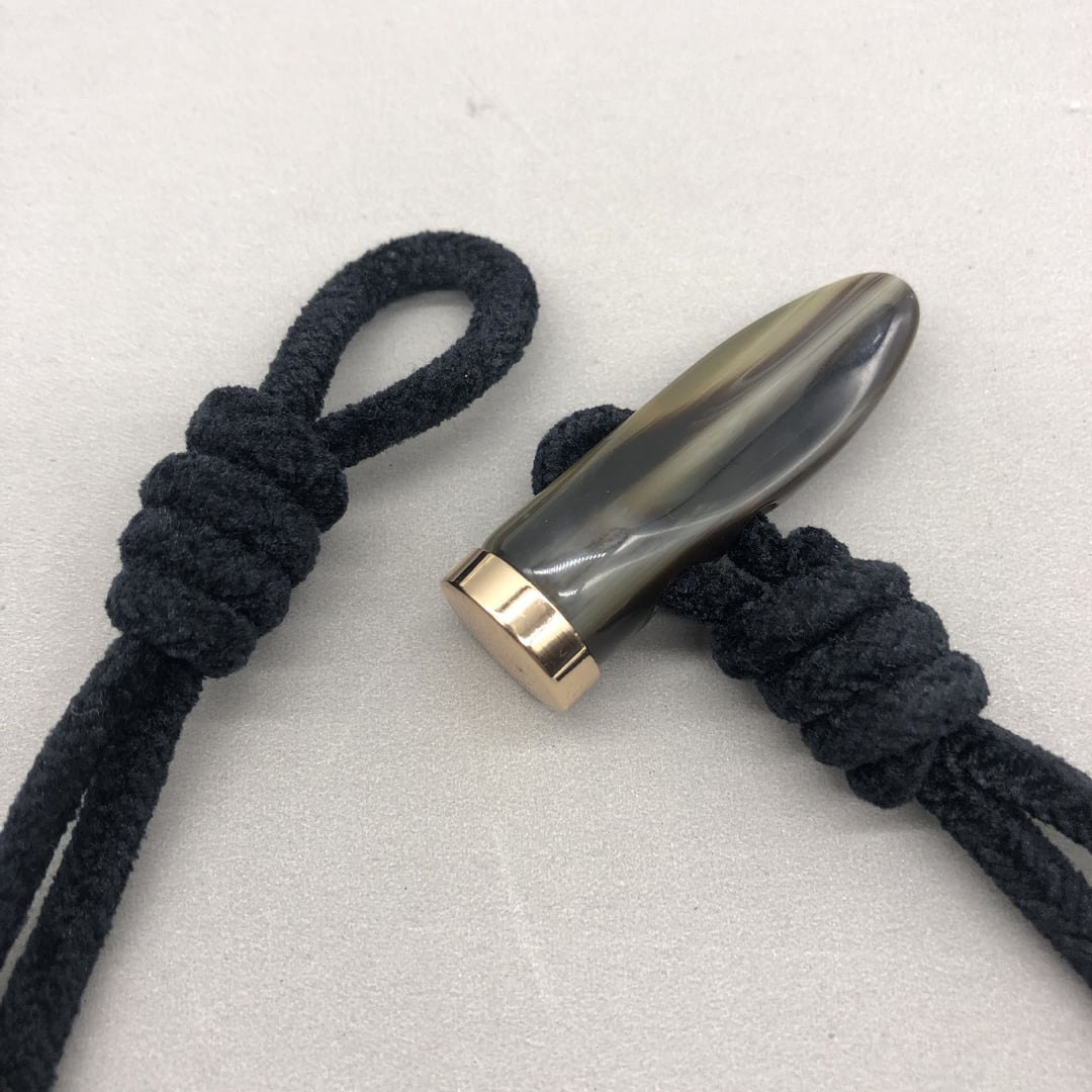 Resin Horn Toggle Buttons for Wool Coat Sweater Decoration