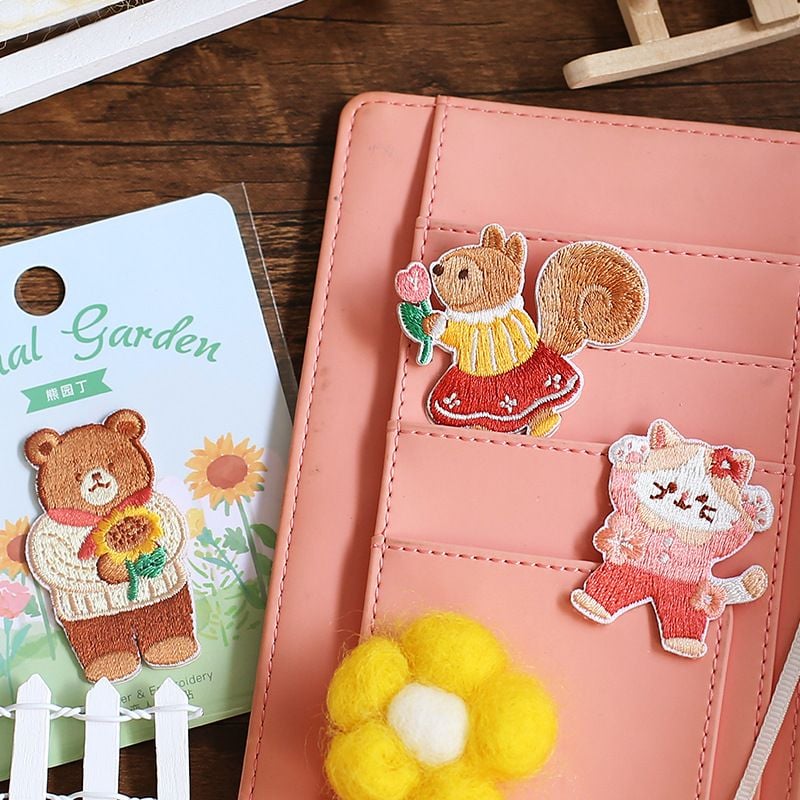 Self adhesive Cartoon Embroidered Patches for Switch Phone Case Bag and Clothing Repair