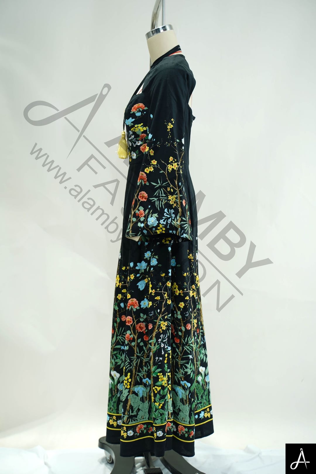 Black Sweetheart Square Neck Long Sleeve Floral Printed Maxi Woven Dress